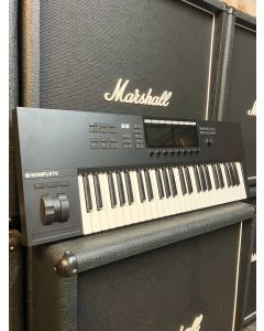 Native Instruments Komplete Kontrol S49