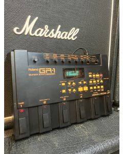 Roland GR-1 Guitar Synthesizer