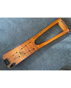 Styre 6 string Saxon Lyre with pickup