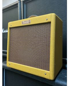 Fender Pro Junior IV 15-Watt 1x10" Guitar Combo
