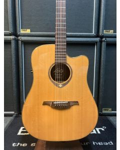 Lag Tramontane T400DCE Electro-Acoustic Dreadnought Guitar