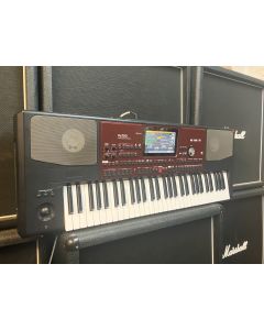 Korg Pa700 Professional Arranger