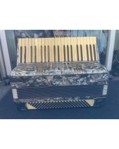 Hohner Verdi III 120 Bass Accordion