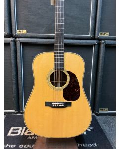 Martin Standard Series HD-28