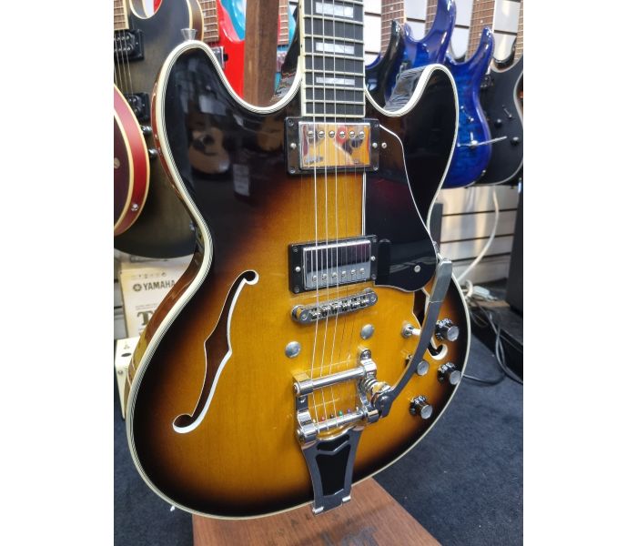 Gibson midtown custom セミアコ Johnny Roadhouse Music - Gibson Midtown Custom Semi Hollow