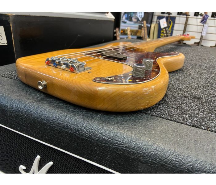 Fretless p bass hotsell