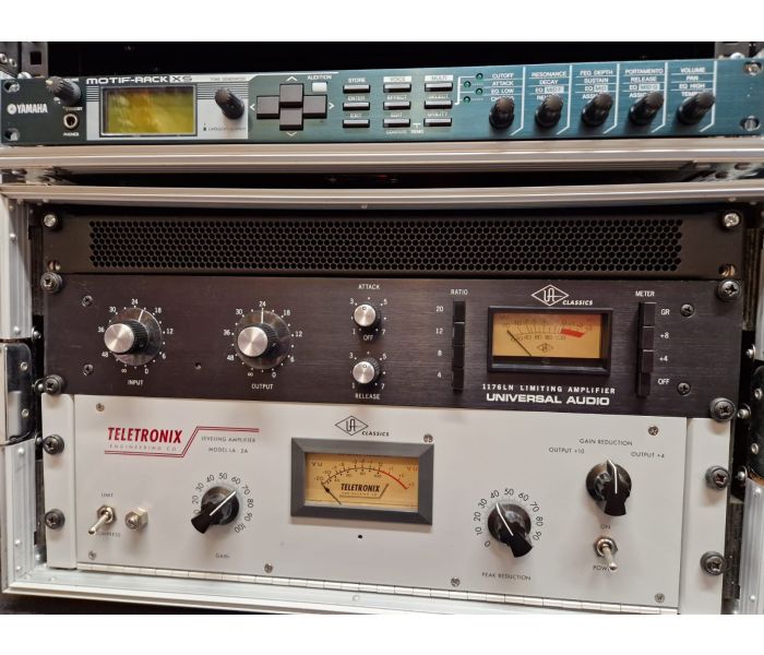 Johnny Roadhouse Music - Universal Audio Teletronix LA-2A Classic Johnny Roadhouse Music - Universal Audio Teletronix LA-2A Classic