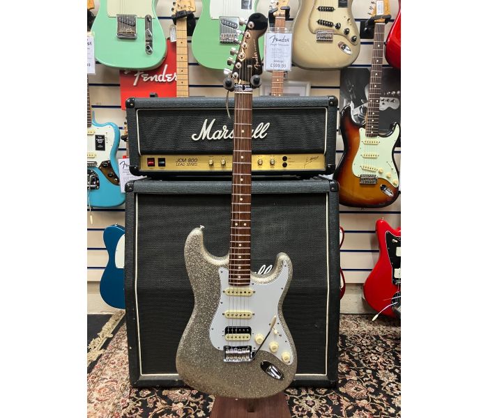 ギター Fender MIJ Hybrid 60s Stratocaste Johnny Roadhouse Music - Fender MIJ Hybrid Limited Edition '60s