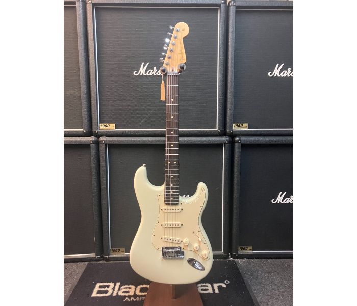 Johnny Roadhouse Music - Fender Custom Shop Jeff Beck Stratocaster