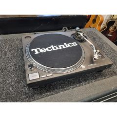 Technics SL1210 MK2 Direct Drive Turntable (Pre-Owned)