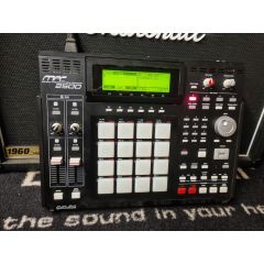Akai MPC2500 Music Production Centre