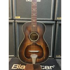 Harmony Regal Vintage Parlour Acoustic Guitar 1940s