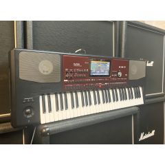 Korg Pa700 Professional Arranger