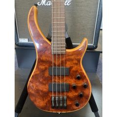 Peavey Cirrus BXP Bass (Pre-Owned)
