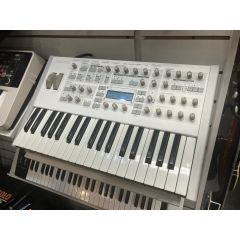 Access Virus TI MK1 - Polar