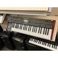 Behringer DEEPMIND 12 (reserved for ricardo~)